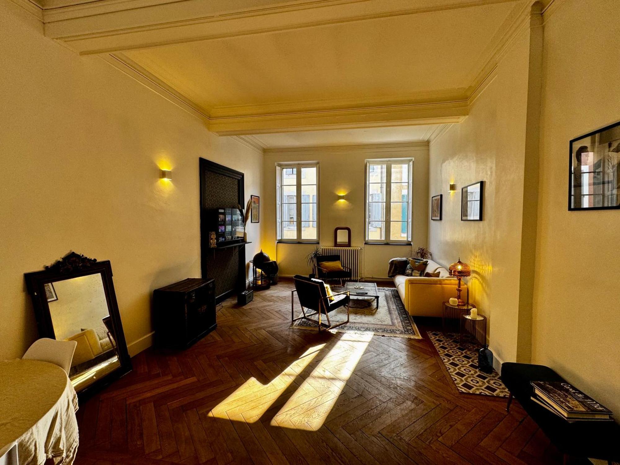 Dame Carcas Apartment Carcassonne Exterior photo